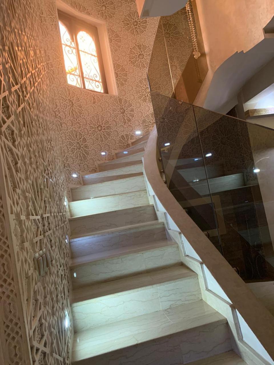 Villa Al Nour Avec Piscine มาร์ราเกช ภายนอก รูปภาพ