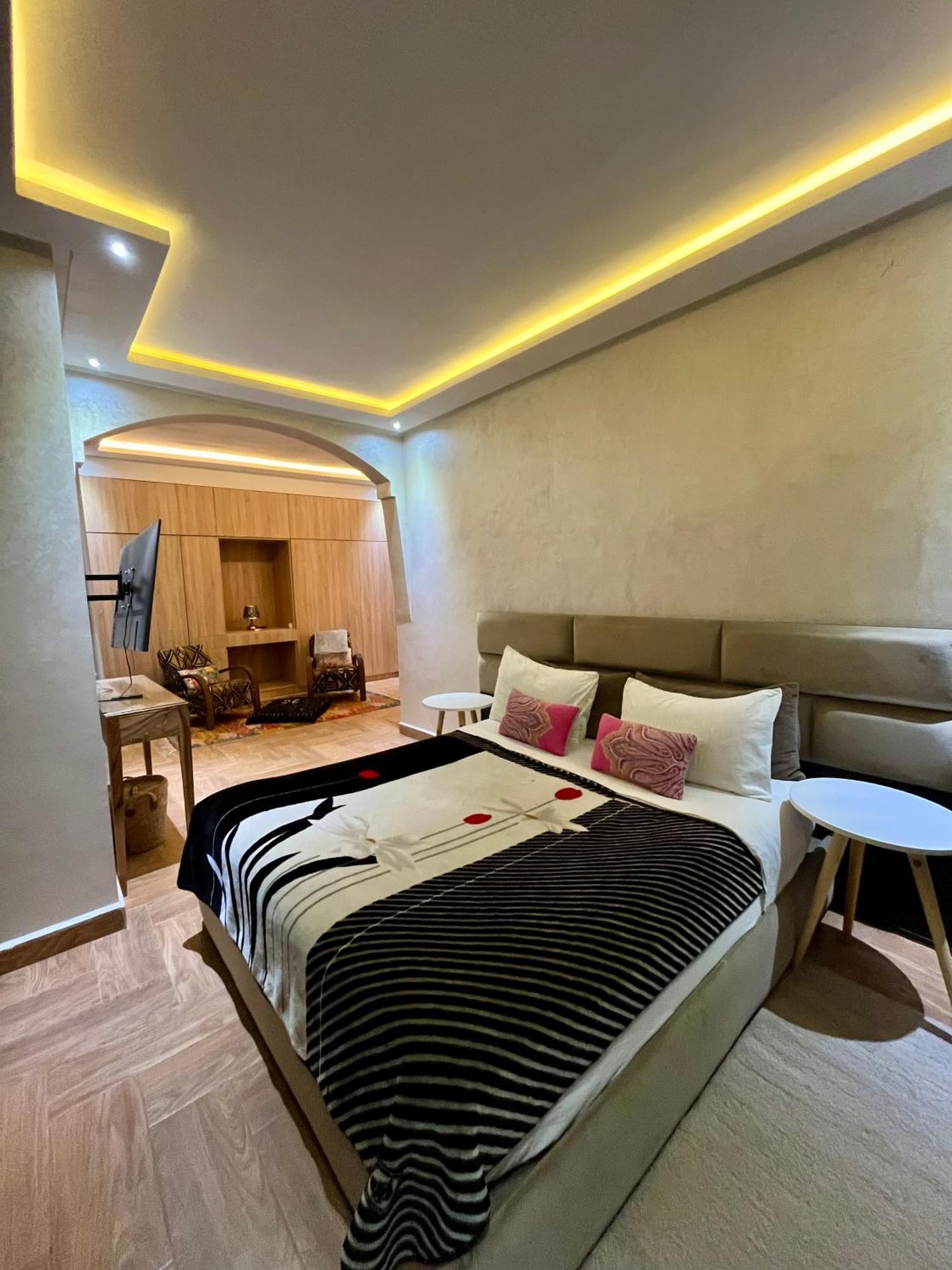 Villa Al Nour Avec Piscine มาร์ราเกช ภายนอก รูปภาพ